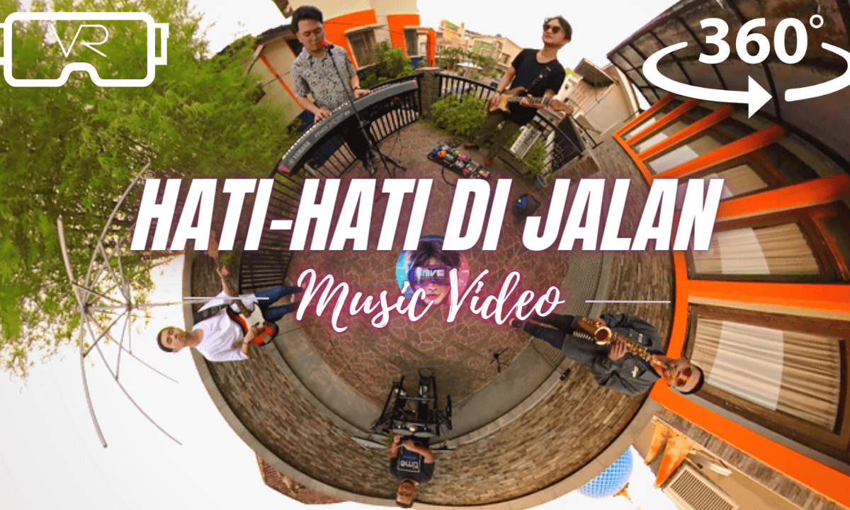 Live Music Performance: Tulus - Hati-hati di Jalan (Cover)