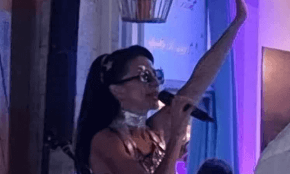 SOPHIE GOUBY 5 (BOURNEVILLE - EURE- FRANCE) OCTOBRE 2023 Ottawan - Haut les mains (1980) VR Video SOPHIE GOUBY 5 (BOURNEVILLE - EURE- FRANCE) OCTOBRE 2023 Ottawan - Haut les mains (1980) VR