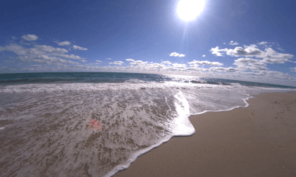 Soft Beach Ocean Waves at Hollywood Beach Florida VR Video Soft Beach Ocean Waves at Hollywood Beach Florida VR