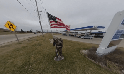 American Flag soldier statue VR Video American Flag soldier statue VR