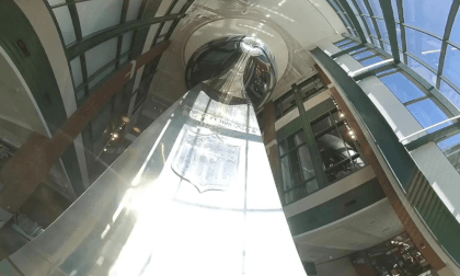 Worlds largest Vince Lombardi trophy - Lambeau Field - Green Bay WI - VR 3D 180 Worlds largest Vince Lombardi trophy - Lambeau Field - Green Bay WI - VR 3D 180