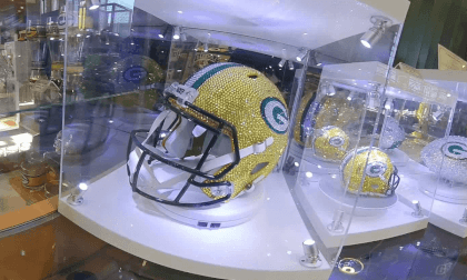 Bling Packer Helmet - $10,000 - Lambeau Field - VR 3D 180
