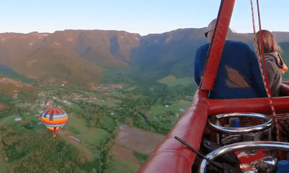 Relax flying a Hot Air Balllon part 01 of 03 #054 Just Walk Travel VR Relax flying a Hot Air Balllon part 01 of 03 #054 Just Walk Travel VR