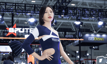 shenzhen jiuzhou modified car show 短发女神