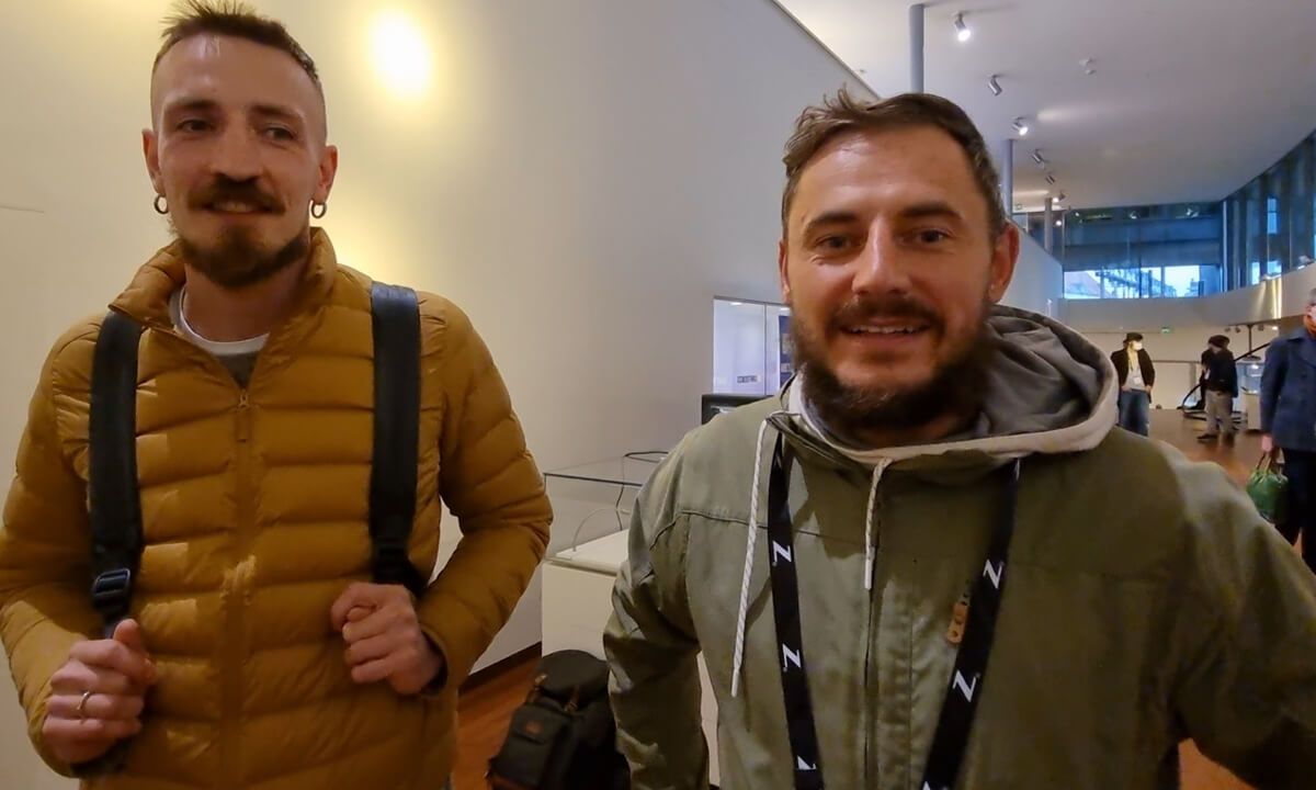 DeoVR exploring VRDays-2021