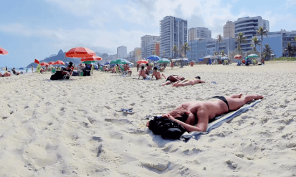 Ipanema Beach to Leblon Beach [part 1] Summer Rio de Janeiro Brazil 2024 Walking #087 Just Walk Travel VR