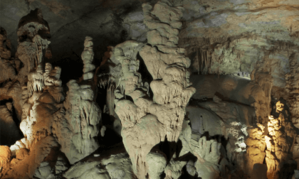 Cathedral Caverns - Hall of the Mountain King Cathedral Caverns - Hall of the Mountain King