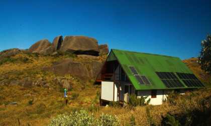 Brazil: Mountain shelter in Serra dos Orgaos National Park VR Video Brazil: Mountain shelter in Serra dos Orgaos National Park VR