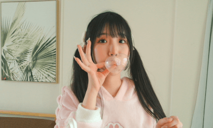 Cute Girl and Bubble Cute Girl and Bubble