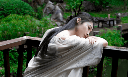 Learn about Chinese culture through beautiful women and scenery VR Video Learn about Chinese culture through beautiful women and scenery VR