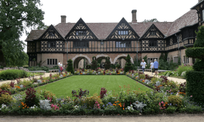 UNESCO Schloss Cecilienhof, Germany, 8k, 360, trailer VR Video UNESCO Schloss Cecilienhof, Germany, 8k, 360, trailer VR