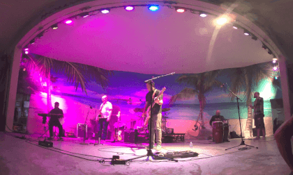 Live Music at Hollywood Beach Theater Bandshell. VR Video Live Music at Hollywood Beach Theater Bandshell. VR