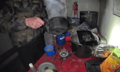 Camping in an Alaskan Survival Cabin 2D to 3D A.I. VR Video Camping in an Alaskan Survival Cabin 2D to 3D A.I. VR
