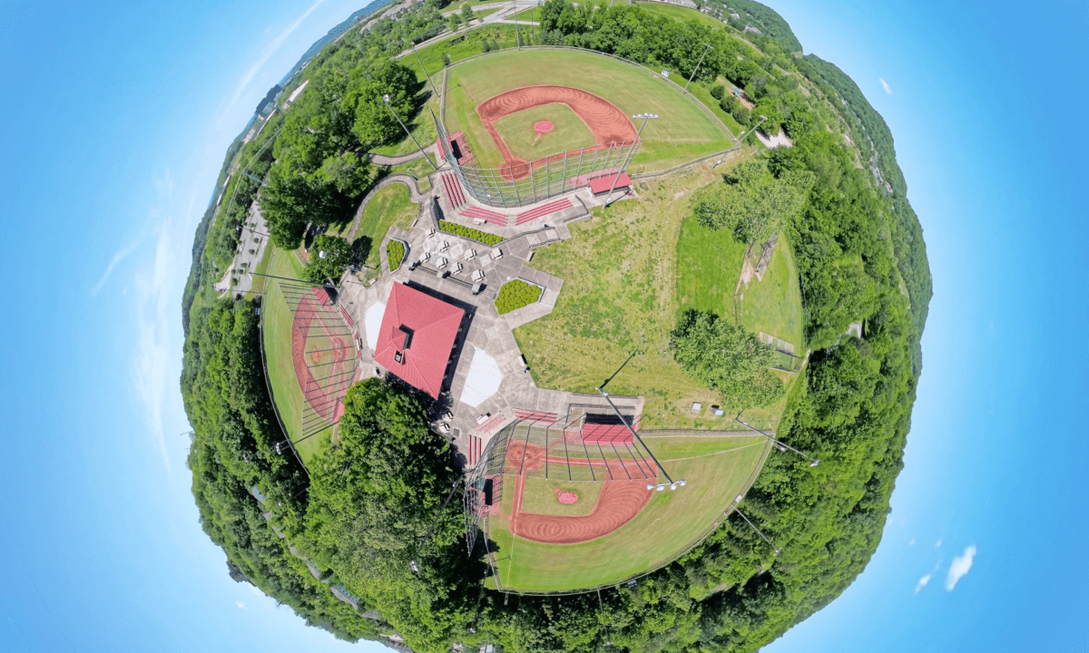 Insta360 X4 - Liberty Park Flyover