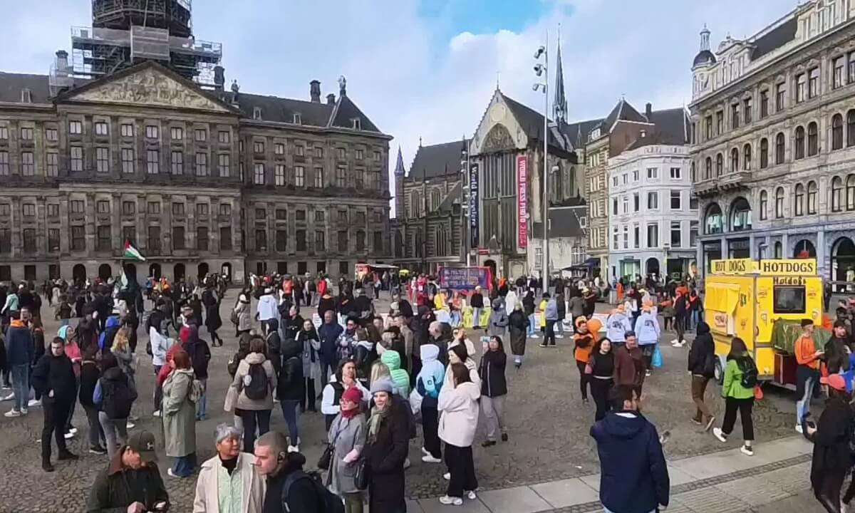 Amsterdam Dam Square King's day 2024 Celebration VR 180