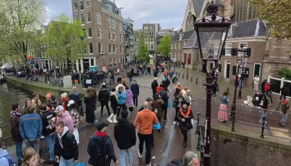 Amsterdam King's day atmosphere 2024 VR 180 VR Video Amsterdam King's day atmosphere 2024 VR 180 VR
