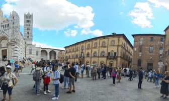 SIENNE PHOTO 1 / 360° / 17 MAI 2024 VR Video SIENNE PHOTO 1 / 360° / 17 MAI 2024 VR