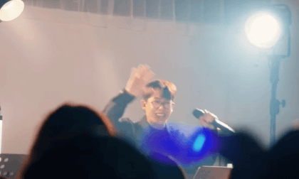 Party Everyday by singer-songwriter  范平庚 | Ben Hum VR Video Party Everyday by singer-songwriter  范平庚 | Ben Hum VR