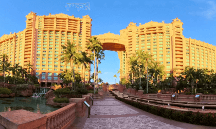 Atlantis Bahamas Morning Walking Tour 8K HDR 360 VR Atlantis Bahamas Morning Walking Tour 8K HDR 360 VR