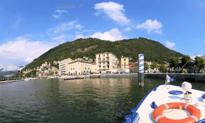 Ferry Leaving Como Italy 360 Video 8K VR Video Ferry Leaving Como Italy 360 Video 8K VR