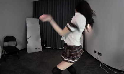 狸妖妖20240511001 Wiggle Wiggle 2D VR 180 4K VR Video 狸妖妖20240511001 Wiggle Wiggle 2D VR 180 4K VR