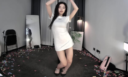狸妖妖20240527001 Prisionera  2D VR 180 4K