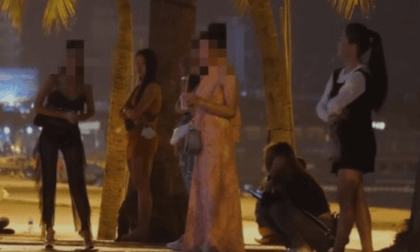 Pattaya beach Road Evening walk 360 VR VR Video Pattaya beach Road Evening walk 360 VR VR