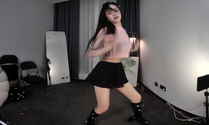 狸妖妖20240608001 危险派对 2D VR 180 4K VR Video 狸妖妖20240608001 危险派对 2D VR 180 4K VR