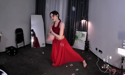 狸妖妖20240624001 人世间 2D VR 180 4K VR Video 狸妖妖20240624001 人世间 2D VR 180 4K VR