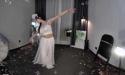 狸妖妖20240616001 神话 2D VR 180 4K VR Video 狸妖妖20240616001 神话 2D VR 180 4K VR