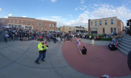 Whiskey Bells Music on Main West Bend WI VR 3D 180 VID_20240606_185646_00_046 VR Video Whiskey Bells Music on Main West Bend WI VR 3D 180 VID_20240606_185646_00_046 VR