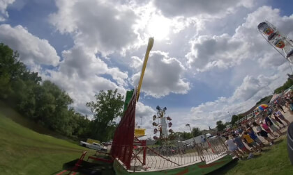 Newburg Picnic 2024 Rides VR 3D 180 VID_20240602_135351_00_037 VR Video Newburg Picnic 2024 Rides VR 3D 180 VID_20240602_135351_00_037 VR