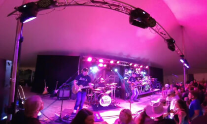 Whisky Throttel Newrburg Picnic 2024 VR 3D 180 VID_20240601_000049_00_043 VR Video Whisky Throttel Newrburg Picnic 2024 VR 3D 180 VID_20240601_000049_00_043 VR