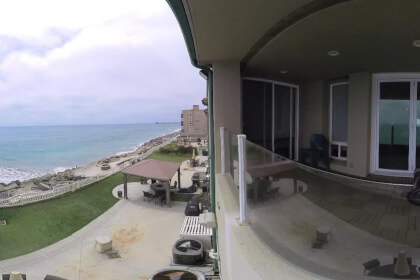 Oceanside California beach view