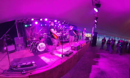 Detour Newburg Picnic VR 3D 180  VID_20240531_203539_00_004 VR Video Detour Newburg Picnic VR 3D 180  VID_20240531_203539_00_004 VR