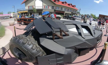 Batmobile Automotion 2024 Wisconsin Dells VR 3D 180 VID_20240518_150210_00_049 VR Video Batmobile Automotion 2024 Wisconsin Dells VR 3D 180 VID_20240518_150210_00_049 VR
