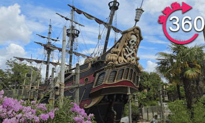 A walk through the Pirates of the Caribbean land at Disneyland Paris VR Video A walk through the Pirates of the Caribbean land at Disneyland Paris VR