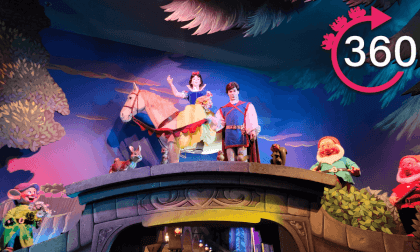 Snow White's Scary Adventure Dark Ride at Disneyland Paris VR Video Snow White's Scary Adventure Dark Ride at Disneyland Paris VR
