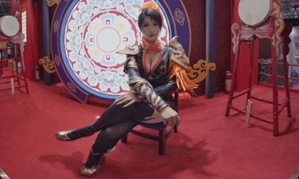 Coser of A chinese online game named FENGYUN(sitting) VR Video Coser of A chinese online game named FENGYUN(sitting) VR