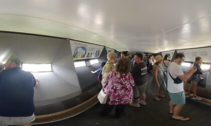 Looking towards city 3 the st Louis Arch VR 3D 180 VID_20240723_133820_00_048