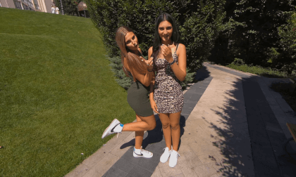 [CALF] Preview - Sweet and hot girls pose in VR