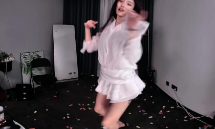 狸妖妖20240712001 坏姐姐 2D VR 180 4K