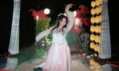 仙女柠七20240712001 辞九门回忆 2D VR 180 4K VR Video 仙女柠七20240712001 辞九门回忆 2D VR 180 4K VR