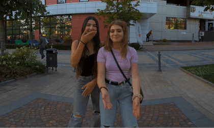 [CALF] Preview - Kisses from good looking girls that want me to show this video to good looking boys