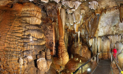 POZALAGUA CAVE VR Video POZALAGUA CAVE VR