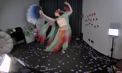 狸妖妖20240812001 白狐 3D VR 180 8K VR Video 狸妖妖20240812001 白狐 3D VR 180 8K VR