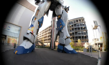Nu Gundam statue at Lalaport Fukuoka in Hakata, Japan VR Video Nu Gundam statue at Lalaport Fukuoka in Hakata, Japan VR