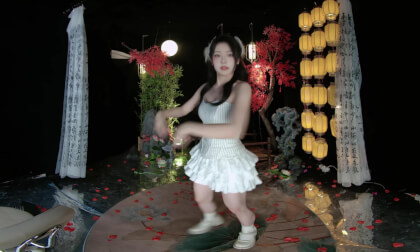 酱香土豆泥20240819001 恋爱告急 3D VR 180 8K VR Video 酱香土豆泥20240819001 恋爱告急 3D VR 180 8K VR