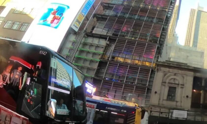 Tony in New York: Matinee Wednesday (42nd St) VR Video Tony in New York: Matinee Wednesday (42nd St) VR