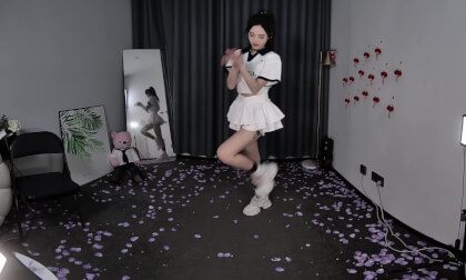 狸妖妖20240816001 Day By Day 2D VR 180 4K VR Video 狸妖妖20240816001 Day By Day 2D VR 180 4K VR